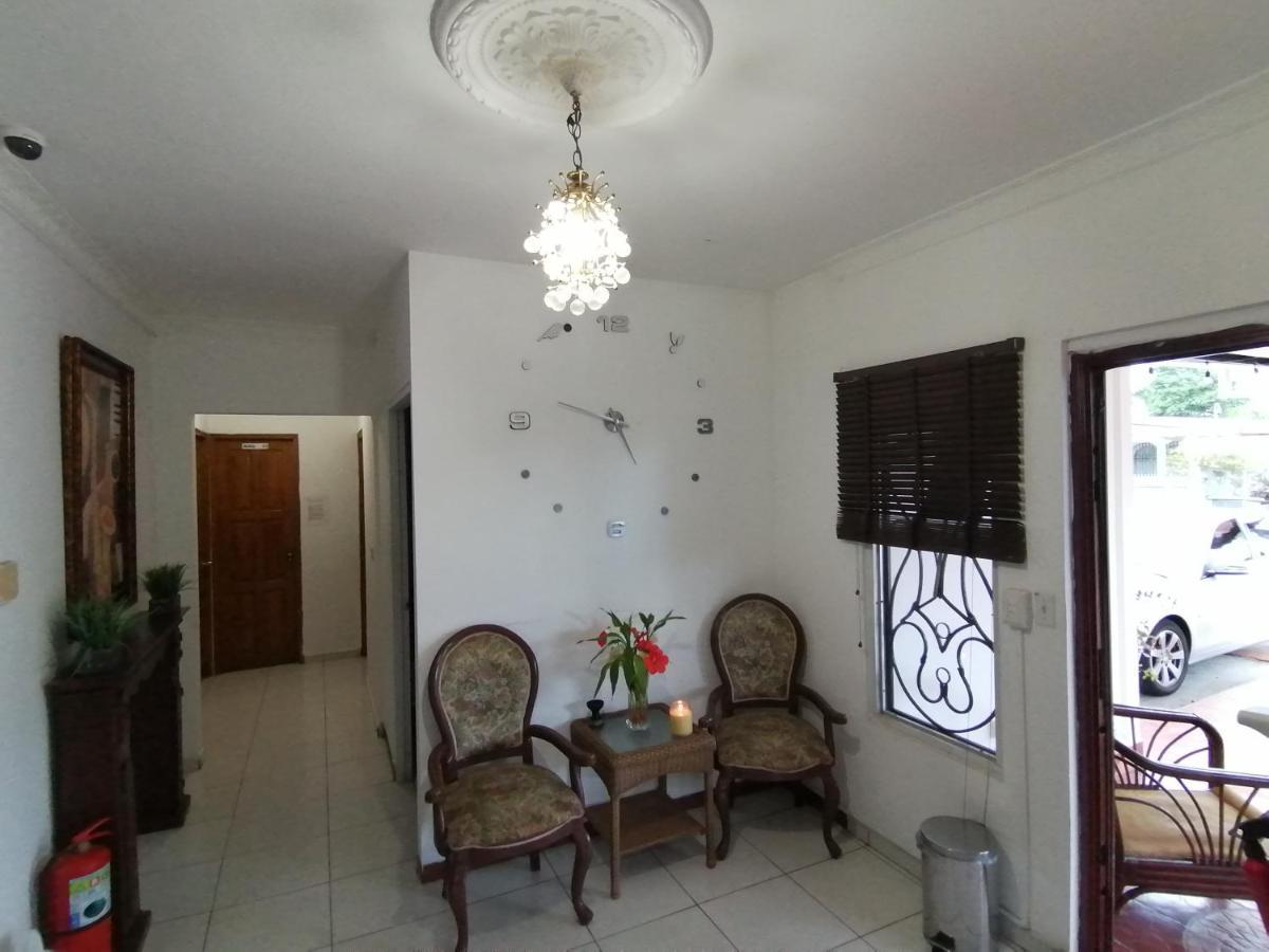 Hostal Compostela Inn ديفيد المظهر الخارجي الصورة