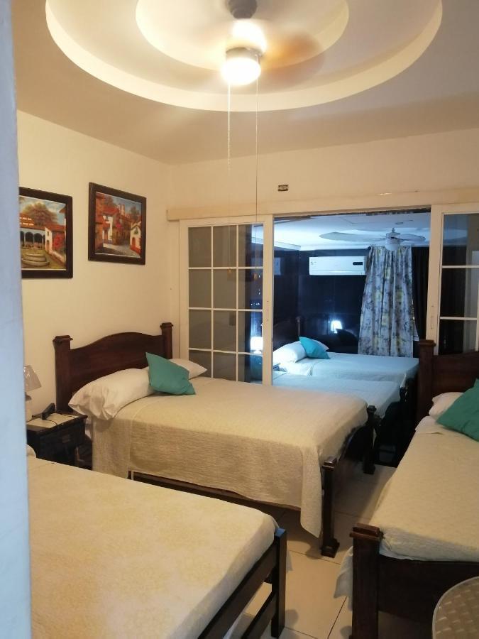 Hostal Compostela Inn ديفيد المظهر الخارجي الصورة